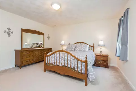118 Avenue B Ave, Woonsocket, RI 02895 photo 15
