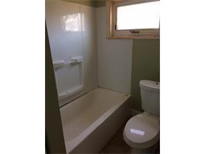 63 Union St, Woonsocket, RI 02895 photo 8