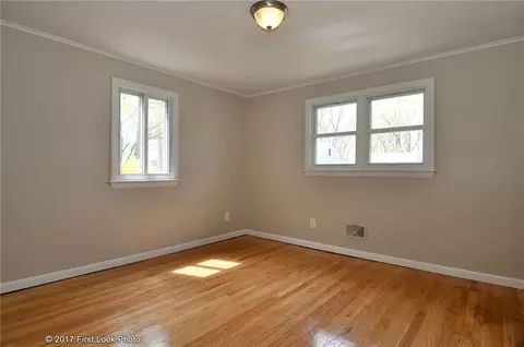 33 Goodrich Ave, Warwick, RI 02886 photo 24