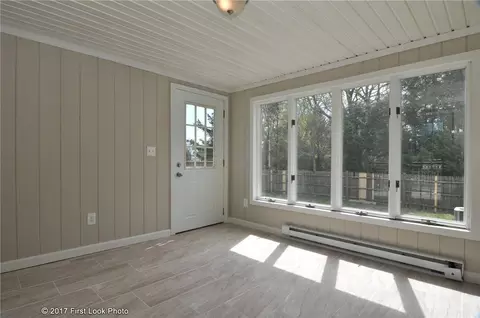 33 Goodrich Ave, Warwick, RI 02886 photo 14