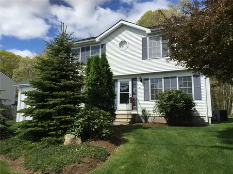 180 Mohawk Trl, Cranston, RI 02921 photo 1