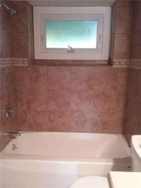 174 Walnut Hill Rd, Woonsocket, RI 02895 photo 12