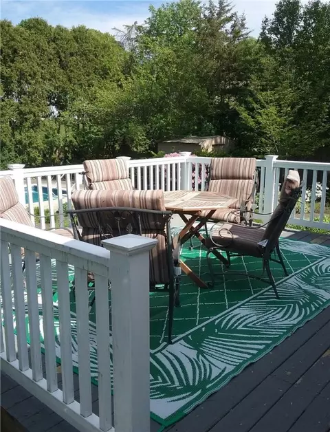 174 Walnut Hill Rd, Woonsocket, RI 02895 photo 20