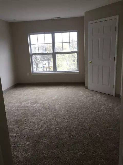 82 Mill St #303, Woonsocket, RI 02895 photo 18