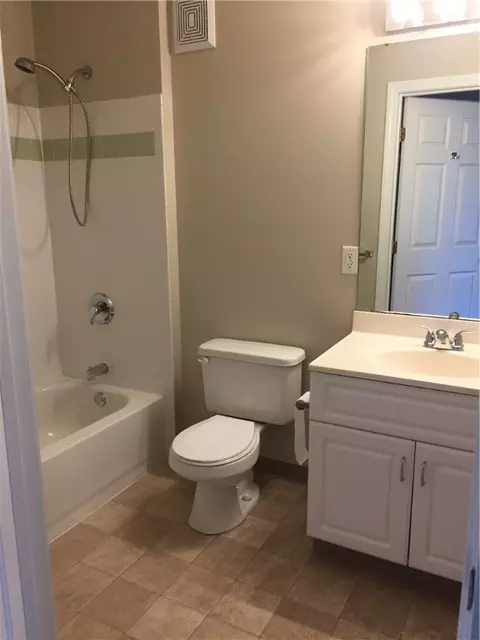 82 Mill St #303, Woonsocket, RI 02895 photo 19