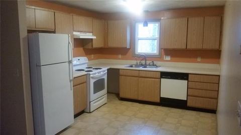248 Cady St, Woonsocket, RI 02895 photo 4