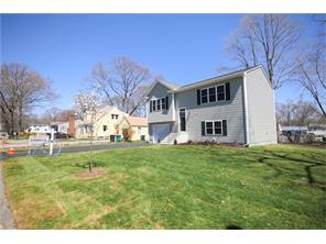 136 Haswill St, Warwick, RI 02889 photo 5