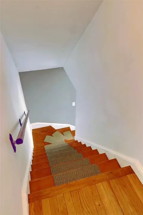 86 Pershing St, Cranston, RI 02910 photo 19