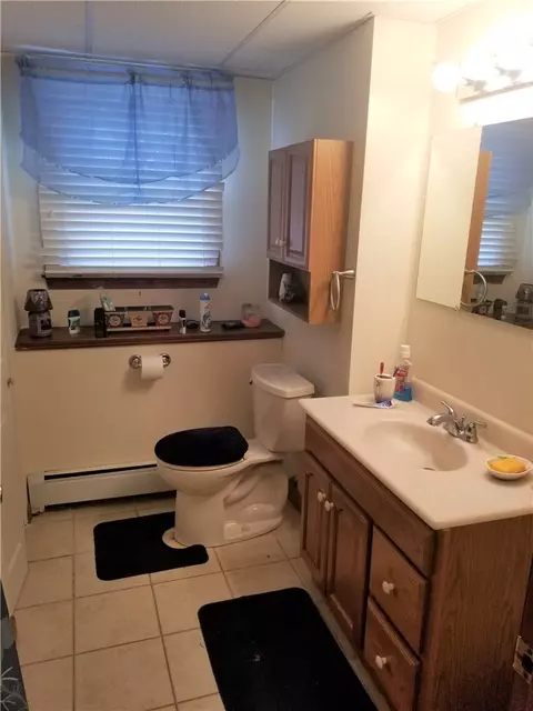 81 Maple St, Coventry, RI 02816 photo 22