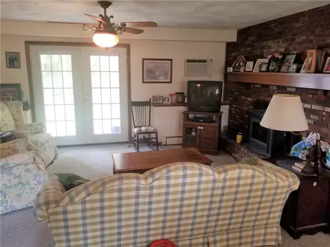 81 Maple St, Coventry, RI 02816 photo 19