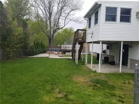 81 Maple St, Coventry, RI 02816 photo 27