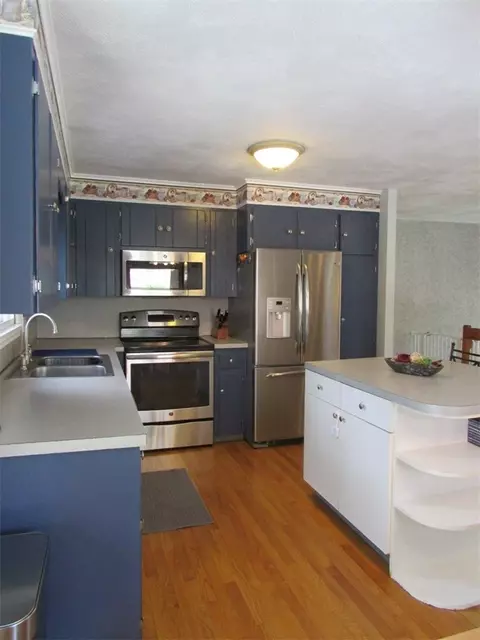 26 Centennial St, Coventry, RI 02816 photo 16