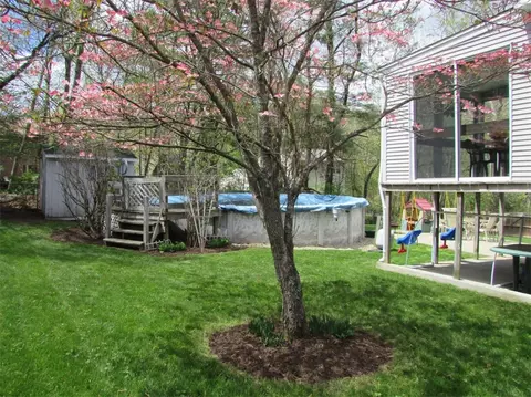 26 Centennial St, Coventry, RI 02816 photo 4