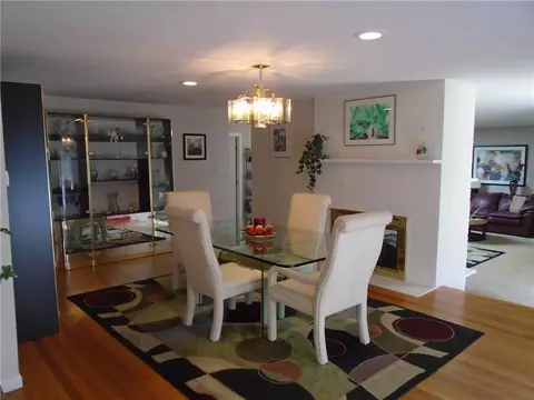 64 Red Chimney Dr, Warwick, RI 02886 photo 5