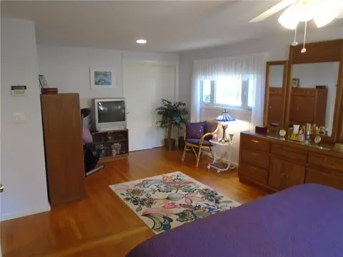 64 Red Chimney Dr, Warwick, RI 02886 photo 11