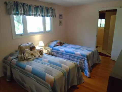 64 Red Chimney Dr, Warwick, RI 02886 photo 13