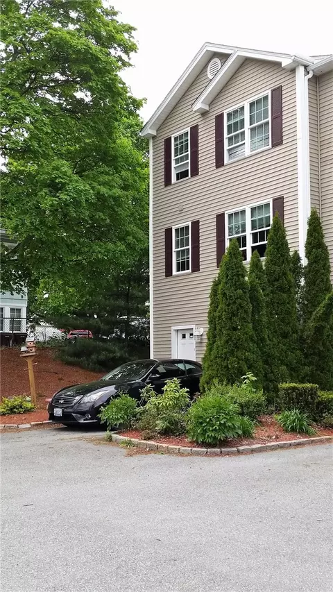 272 Cass Ave #1, Woonsocket, RI 02895 photo 1