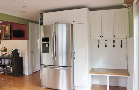 38 Natick Ave, Warwick, RI 02886 photo 11