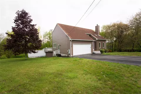 161 Spring Water Dr, Woonsocket, RI 02895 photo 34
