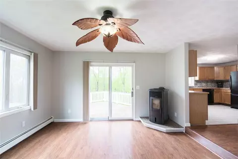 161 Spring Water Dr, Woonsocket, RI 02895 photo 16