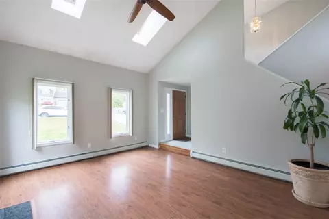 161 Spring Water Dr, Woonsocket, RI 02895 photo 10