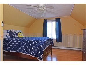 94 Harmony Ct, Warwick, RI 02889 photo 19