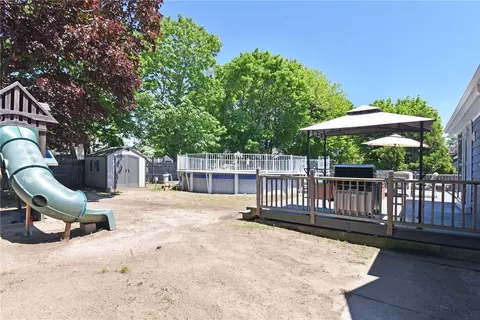 94 Harmony Ct, Warwick, RI 02889 photo 28