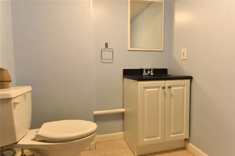 94 Harmony Ct, Warwick, RI 02889 photo 23