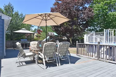 94 Harmony Ct, Warwick, RI 02889 photo 11