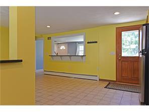 94 Harmony Ct, Warwick, RI 02889 photo 12