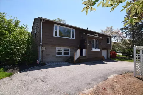 86 Oberlin Dr, Warwick, RI 02886 photo 32