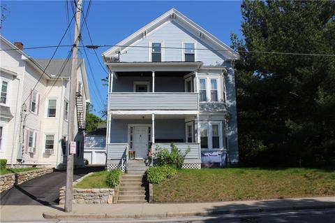 108 Park Ave, Woonsocket, RI 02895 photo 2