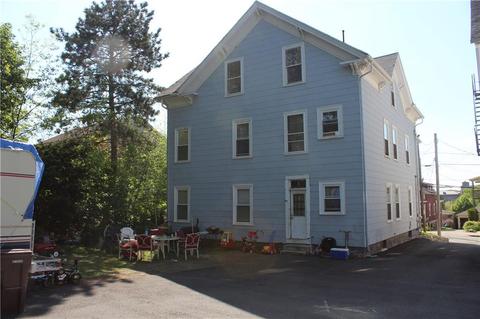 108 Park Ave, Woonsocket, RI 02895 photo 6