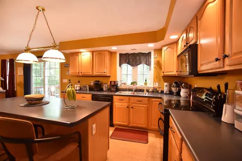 107 Pine Orchard Rd, Glocester, RI 02814 photo 5