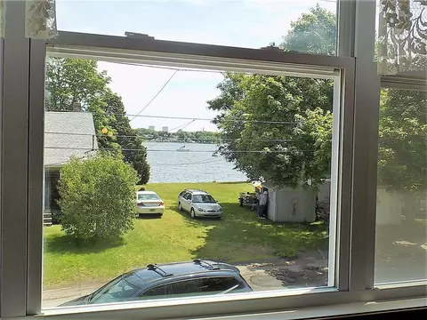 31 Everett Ave, Bristol, RI 02809 photo 15