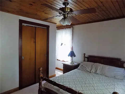 31 Everett Ave, Bristol, RI 02809 photo 18