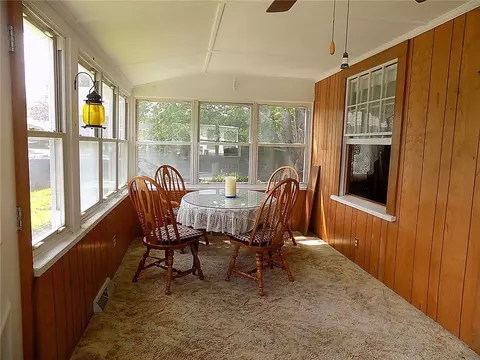31 Everett Ave, Bristol, RI 02809 photo 6