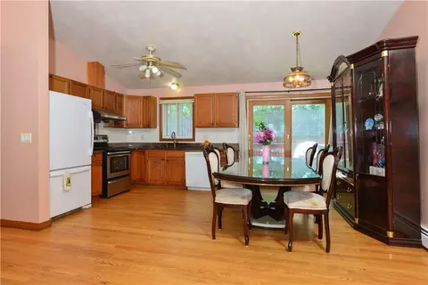23 Jonathan Ct, Warwick, RI 02888 photo 19