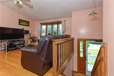 23 Jonathan Ct, Warwick, RI 02888 photo 14