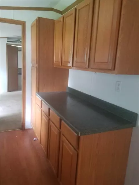 41 Maplewood Dr, Mapleville, RI 02839 photo 6