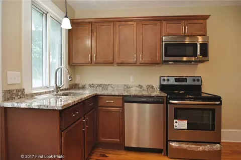 116 Blanchard Ave, Warwick, RI 02888 photo 6