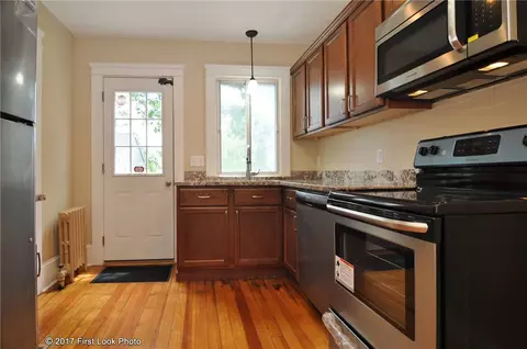116 Blanchard Ave, Warwick, RI 02888 photo 9