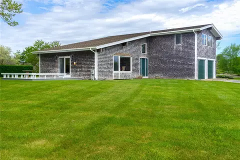 21 Side Rd, Little Compton, RI 02837 photo 2