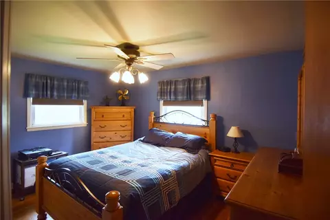 86 Nimitz Rd, Woonsocket, RI 02895 photo 12