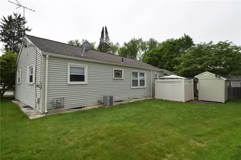 86 Nimitz Rd, Woonsocket, RI 02895 photo 28