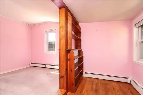 52 Hawksley Ave, Warwick, RI 02889 photo 13
