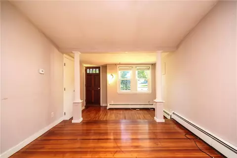 52 Hawksley Ave, Warwick, RI 02889 photo 8