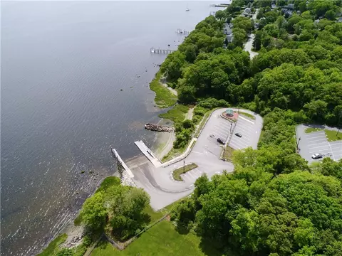 12 Cedar Dr, Bristol, RI 02809 photo 24