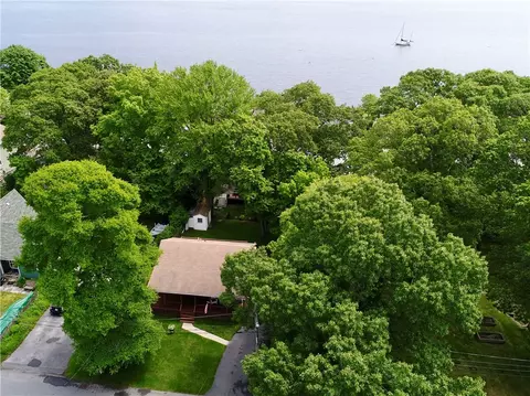 12 Cedar Dr, Bristol, RI 02809 photo 27