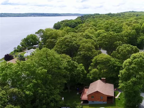 12 Cedar Dr, Bristol, RI 02809 photo 30